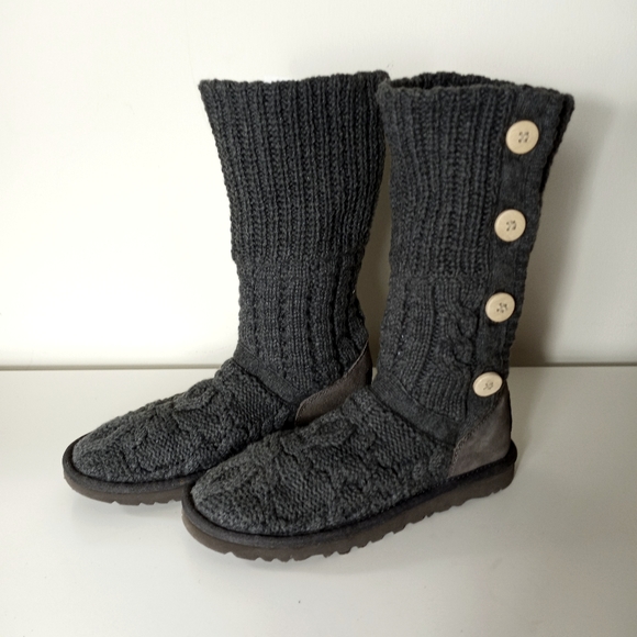 UGG Shoes - UGG Australia Women's Leland Knit Boots 6